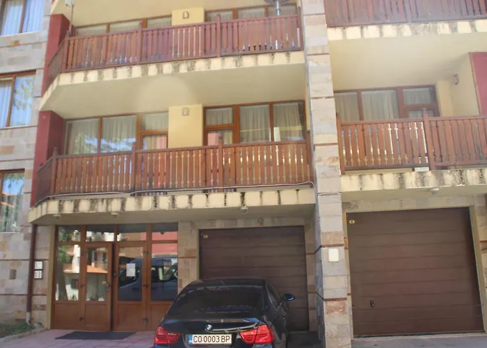 Pm Services Sequoia * Borovec